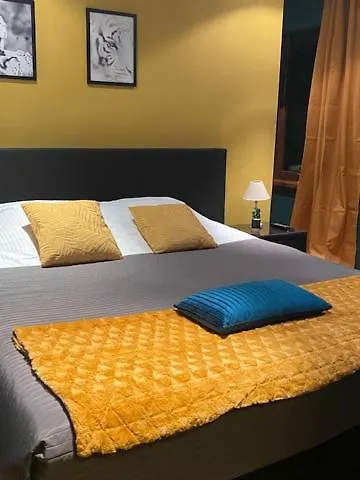 Maison Marraine B&B - Wellness Bruges Couette-café